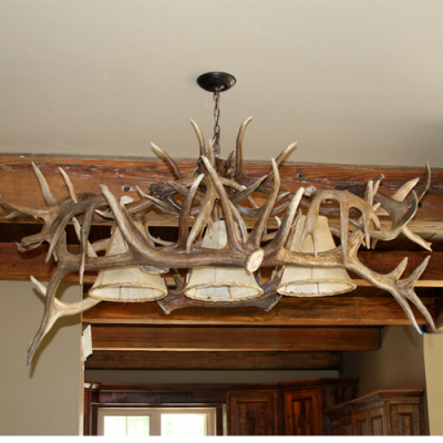 elk and deer antler bar light