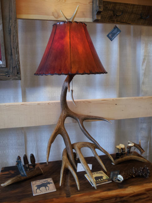 Deer antler lamp