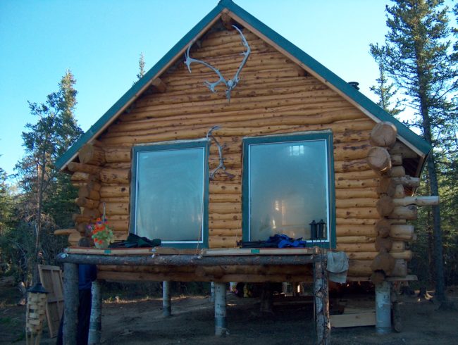 cabin_dew1