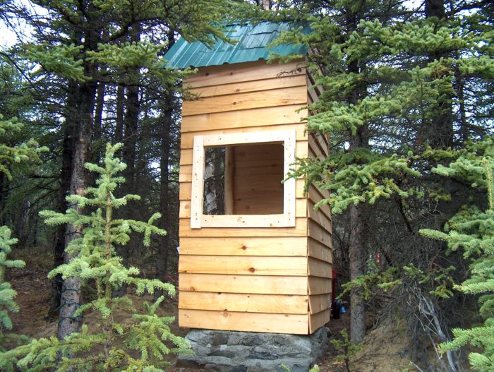 cabin_outhouse_window